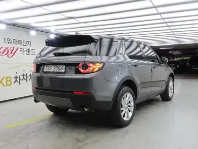 Land Rover Discovery Sport 2017, 98249 км, за 7410.78 USD