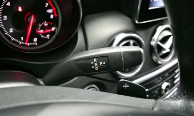 Mercedes-Benz GLA-Class 2019, 82112 км, за 10241.16 USD - фото 9
