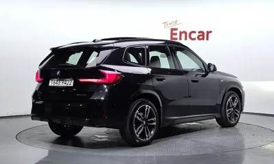 BMW X1 2025, 7267 км, за 38663.52 USD