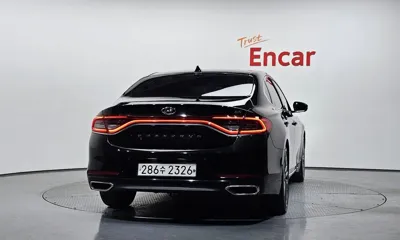 Hyundai Grandeur 2019, 142618 км, за 9584.88 USD