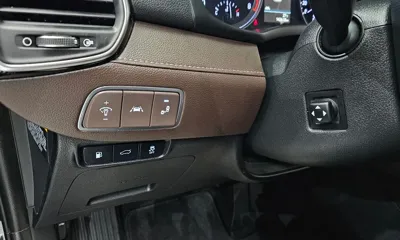Hyundai Grandeur 2019, 142618 км, за 9518.18 USD - фото 16
