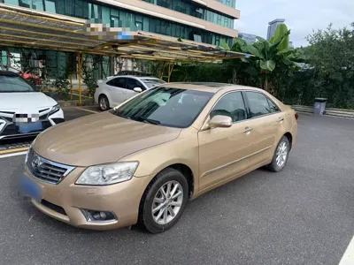 Toyota Camry · 2010 год