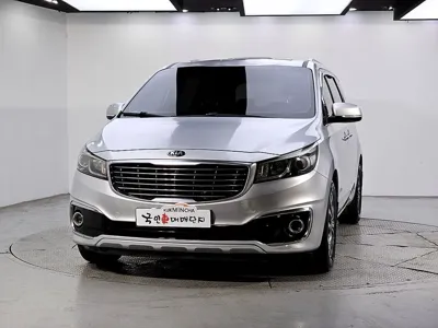 Kia Canival 2015, 228957 км, за 3113.83 USD