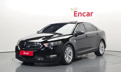 Ford Taurus · 2018 год