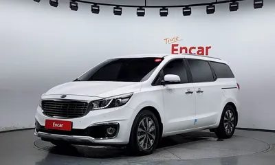 Kia Canival · 2015 год