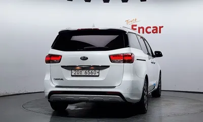 Kia Canival 2015, 133488 км, за 6502.89 USD