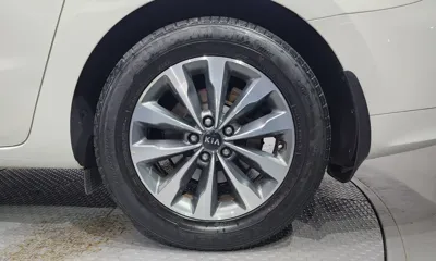 Kia Canival 2015, 133488 км, за 6502.89 USD