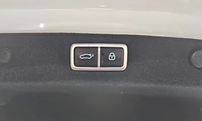 Hyundai Grandeur 2023, 34166 км, за 24749.2 USD - фото 20