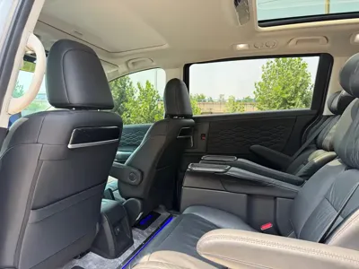 Honda Elysion 2024, 79000 км, за 26779.94 USD - фото 6