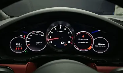 Porsche Cayenne 2023, 17943 км, за 101320.24 USD - фото 8