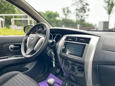 Nissan Livina 2014, 150000 км, за 2475.35 USD - фото 20