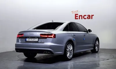 Audi A6 2018, 99626 км, за 9621.01 USD