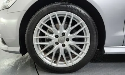 Audi A6 2018, 99626 км, за 9621.01 USD