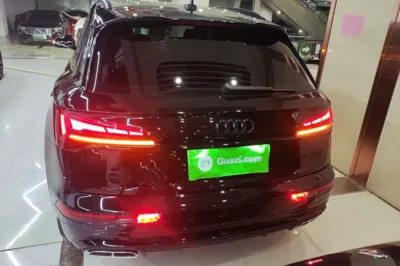 Audi Q5L 2025, 26000 км, за 38411 USD
