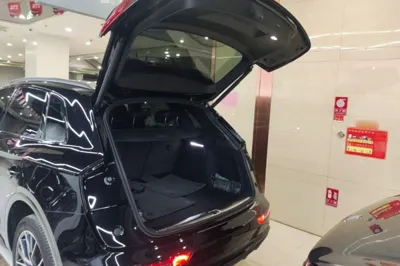 Audi Q5L 2025, 26000 км, за 38411 USD - фото 22