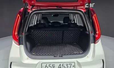 Kia Soul 2019, 32756 км, за 10174.61 USD - фото 20