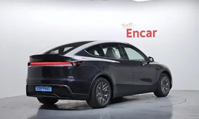 Tesla Model Y 2026, 18 км, за 48690.1 USD