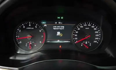 Kia K7 2017, 124930 км, за 9859.25 USD - фото 8