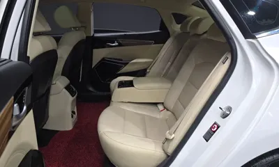Kia K7 2017, 124930 км, за 9859.25 USD - фото 12