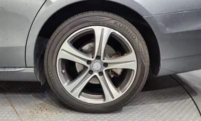 Mercedes-Benz E-Class 2017, 39553 км, за 18720.43 USD