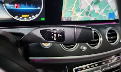 Mercedes-Benz E-Class 2017, 39553 км, за 18720.43 USD - фото 9