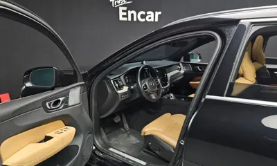 Volvo XC60 2019, 86934 км, за 21854.29 USD - фото 10