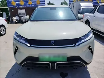 BYD Yuan Up 2025, 12200 км, за 10623.69 USD