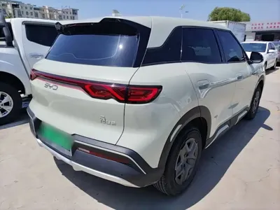 BYD Yuan Up 2025, 12200 км, за 10623.69 USD