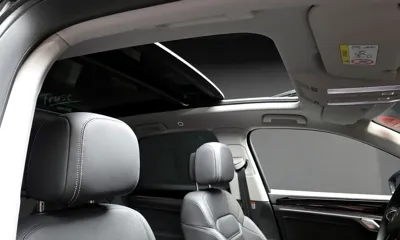 Volkswagen Touareg 2023, 29723 км, за 34724.96 USD - фото 20