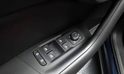 Volkswagen Touareg 2023, 29723 км, за 34724.96 USD - фото 27