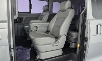 Hyundai Starex 2015, 135839 км, за 5724.7 USD - фото 12
