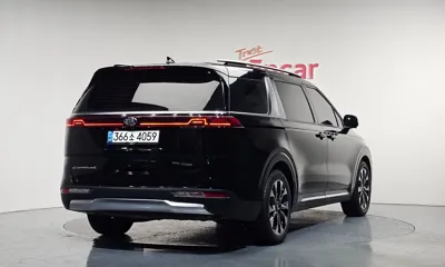 Kia Canival 2021, 39731 км, за 19536.41 USD