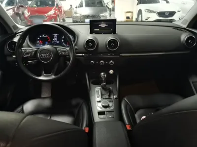 Audi A3 2020, 82300 км, за 10625 USD - фото 13