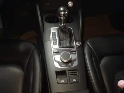 Audi A3 2020, 82300 км, за 10625 USD - фото 17