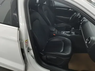 Audi A3 2020, 82300 км, за 10625 USD - фото 23