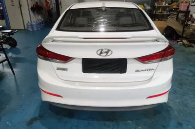 Hyundai Elantra (6th Generation 2019, 105700 км, за 7167 USD