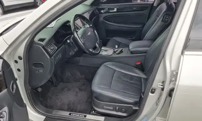 Hyundai Genesis 2012, 106418 км, за 4426.82 USD - фото 14