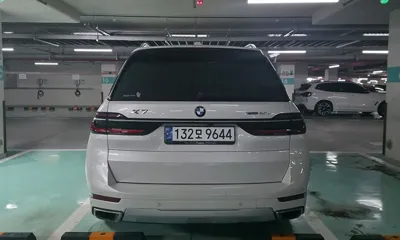 BMW X7 2025, 29544 км, за 84679.01 USD