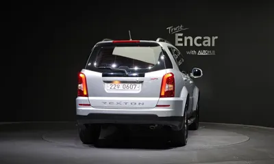 KG_Mobility_Ssangyong Rexton 2016, 122254 км, за 4729.37 USD