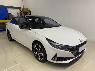 Hyundai Elantra 2022, 18000 км, за 14390.54 USD