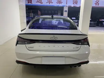 Hyundai Elantra 2022, 18000 км, за 14390.54 USD