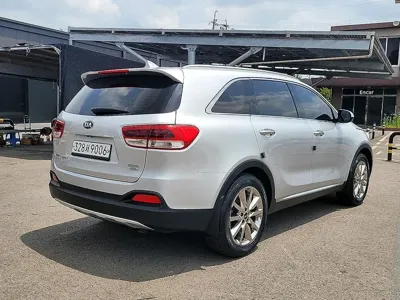 Kia Sorento 2016, 233728 км, за 6432.98 USD