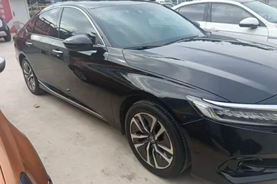 Honda Accord 2022, 93900 км, за 18002 USD