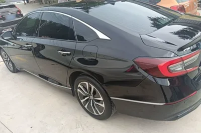 Honda Accord 2022, 93900 км, за 18002 USD