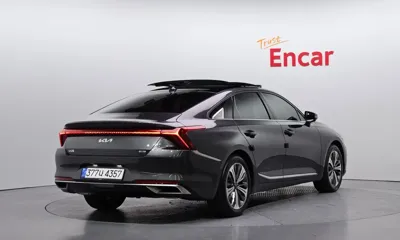 Kia K8 2023, 92677 км, за 16186.69 USD