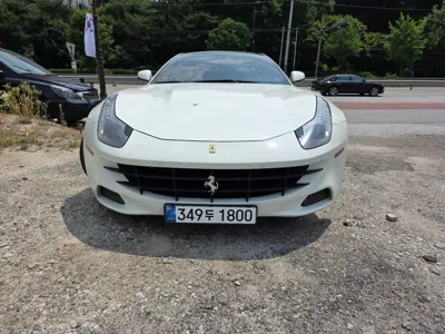 Ferrari FF · 2014 год