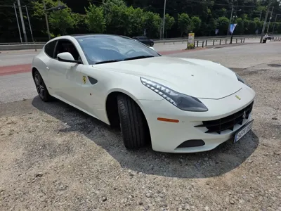 Ferrari FF 2014, 37500 км, за 75489.04 USD