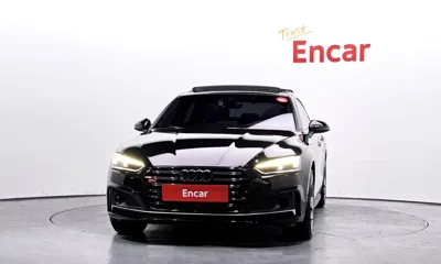Audi A5 2019, 69242 км, за 16887.4 USD