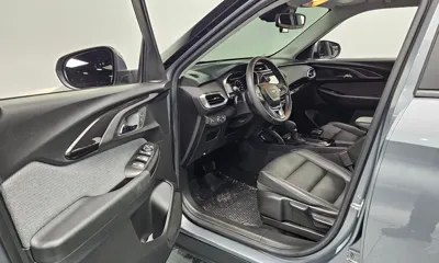 ChevroletGMDaewoo Trailblazer 2022, 58719 км, за 18957.6 USD - фото 10