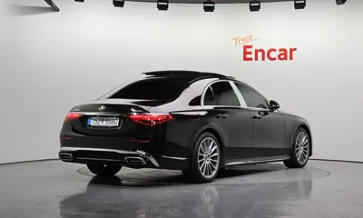 Mercedes-Benz S-Class 2023, 51305 км, за 64900.61 USD